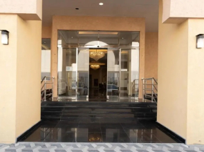 Dyafa Luxury — Serviced Apartment