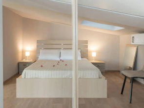 Villa Verano - Spacious 5-bdr & 5-bth Villa
