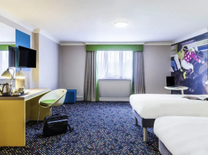 Travelodge Hotel - Reading Oxford Road