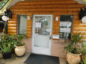 Little Shamrock Motel