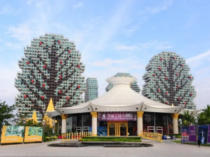 Beauty Crown Hotel