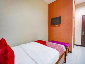 OYO 90889 Dkb Residence