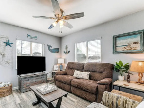 Updated Home 2 Mi to Beach in Crescent City!
