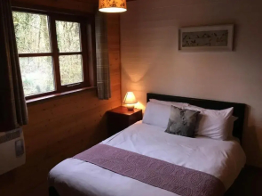 Shrew Lodge Hot Tub