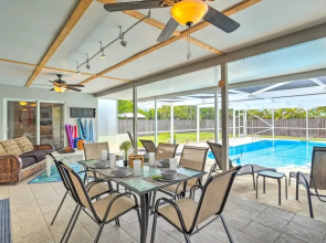 'tropical Landing' Stuart Home w/ Pool + Grill!