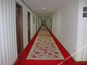 云岸酒店(新元广场店）
