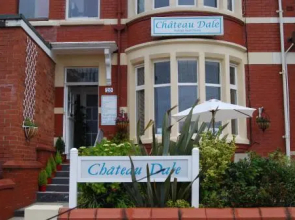 Chateau Dale Holiday Apartments