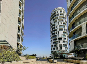 Ellipse Luxury High Rise Apartment