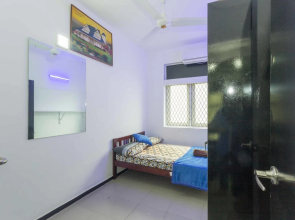 Manning 2BR Apartment in Wellawatta with AC