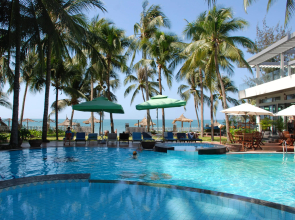 Canary Beach Resort