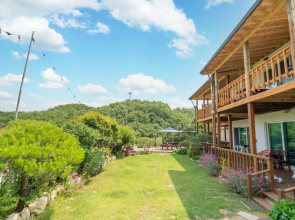 Gapyeong Art Pension