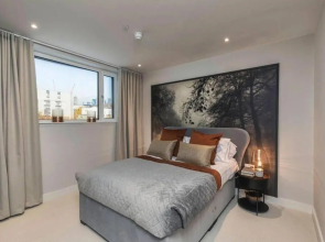 Deluxe elegant and very spacious apartment#17