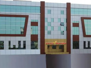 Hotel Mayura A/C