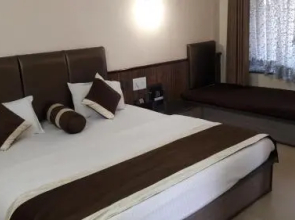 Savshanti Lake Resort