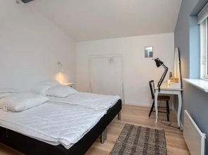 6 Person Holiday Home in Vaeggerlose