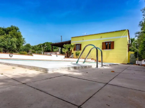 Villa With one Bedroom in Uri, With Private Pool, Enclosed Garden and Wifi - 10 km From the Beach