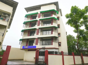 Fabhotel Galaxy Grand