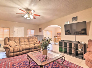 Lake Views & Private Porch: Auburndale Family Home