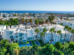 Rio Gardens - Cute 1-bdr Apt by the Pool