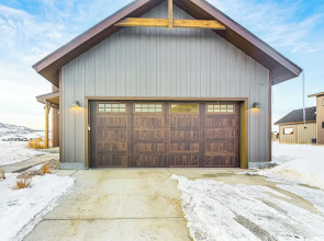Colorado Home w/ Hot Tub! Close to Ski Resorts