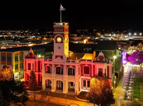 Burke and Wills Hotel