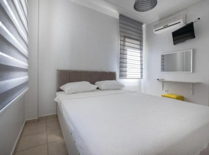 Comfy Room With Shared Pool Near Gumbet Beach