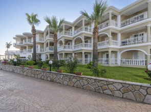 Arkadia Luxury Hotel Apartments