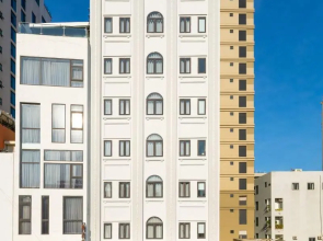 Bella Merry Hotel and Apartment