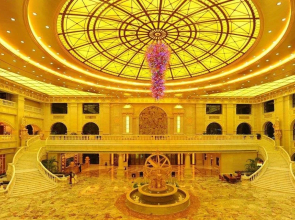 Huasheng Jiangquan Hotel & Town