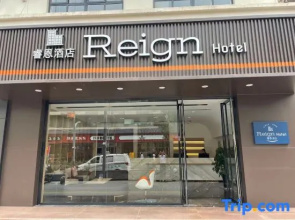 Reign  Hotel