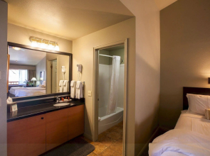 Flanigan's Resort and Spa