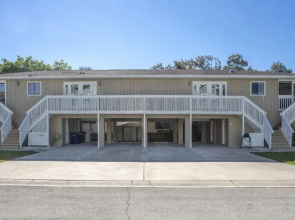 IRB Poolside Unit A Star5vacations
