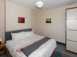 Arthouse Lovely Spacious 5 bed house