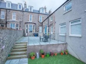 Granite City Guest House