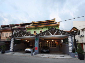 Shamrock Guest House II