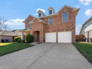 4 Mi to Dtwn: Family Home w/ Games in Frisco