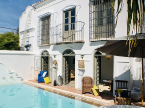 The Pearl - Marbella B&B