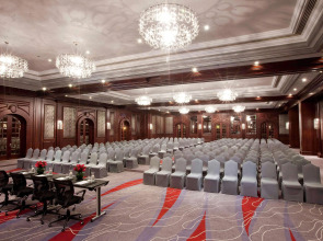 Mövenpick Hotel & Apartments Bur Dubai