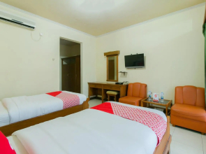 1924 Hotel Rafflesia