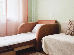 Comfort on the Trade Union street 7