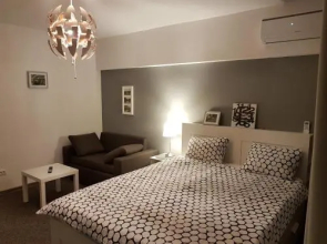 Marcos Apartments