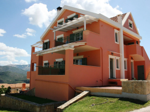 Lagoon View Apartments - Adults Only