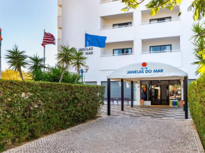 Apartamentos Turísticos Janelas do Mar