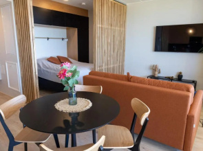 Marina Resort A5