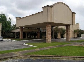 Eco Inn Suites by Hotel O Baytown