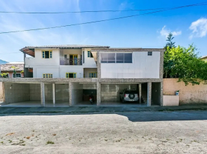 POUSADA E HOSTEL da MARLI no MUQUEM FLORIANOPOLIS