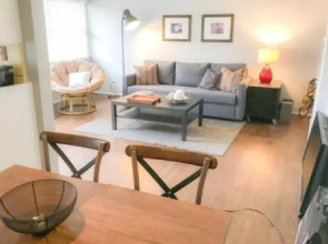 Beach Haven - Walkscore 92 & Parking Included