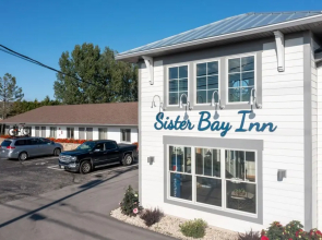 Sister Bay Inn