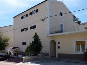 Matic Apartments