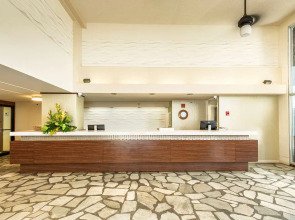 Pacific Monarch Hotel